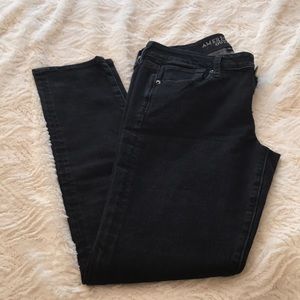 American Eagle black skinny jeans